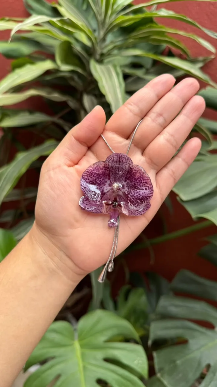Orchid Necklace